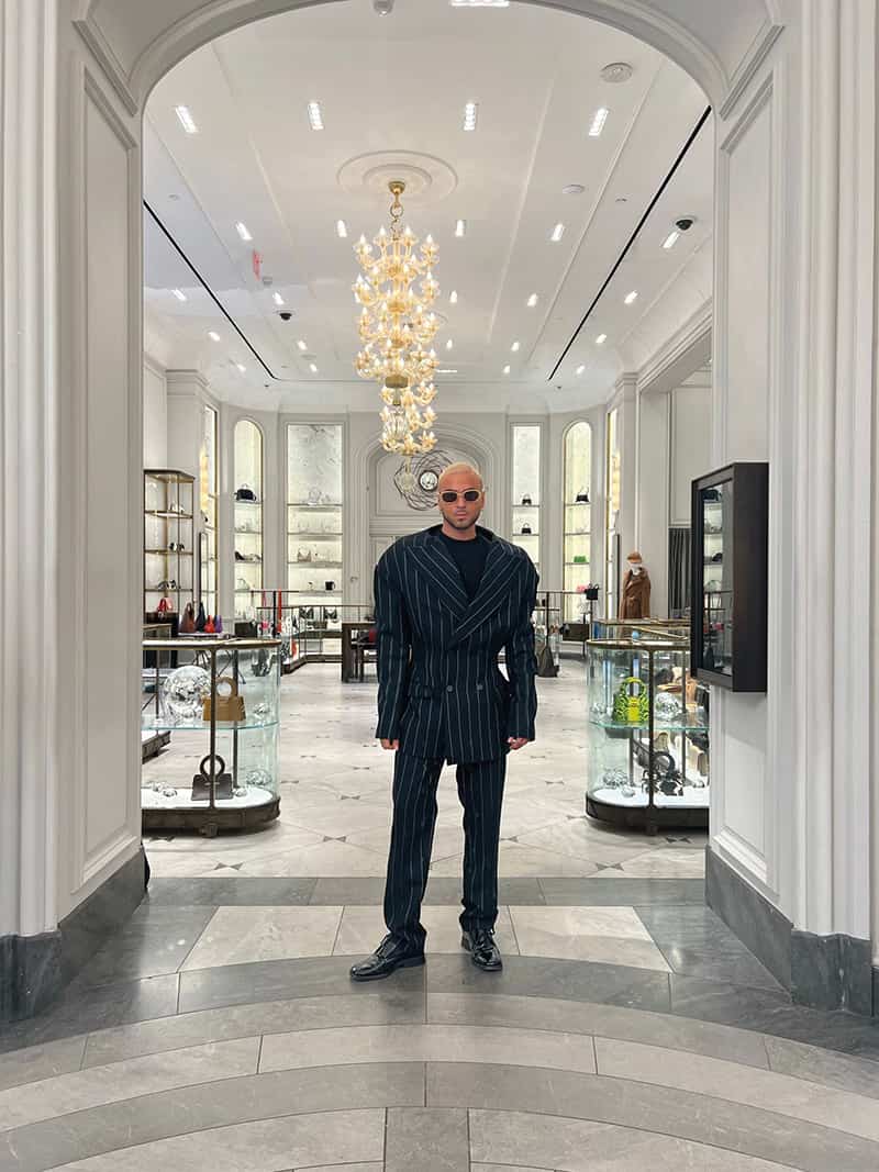 Image of a man in fashionable clothing